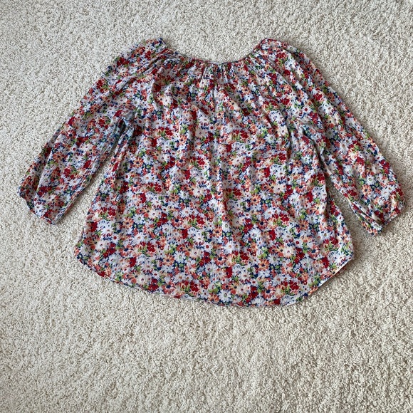 🔴 Floral designed blouse, by Chaps, size Large - Picture 4 of 5